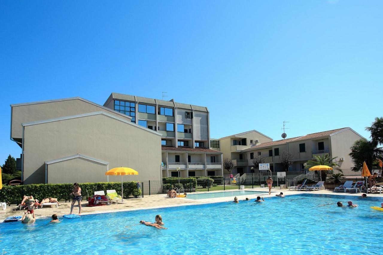 Villaggio Luna Due Caorle Dış mekan fotoğraf